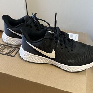 Nike Revolution Athletic Sneakers in Women's 6.5